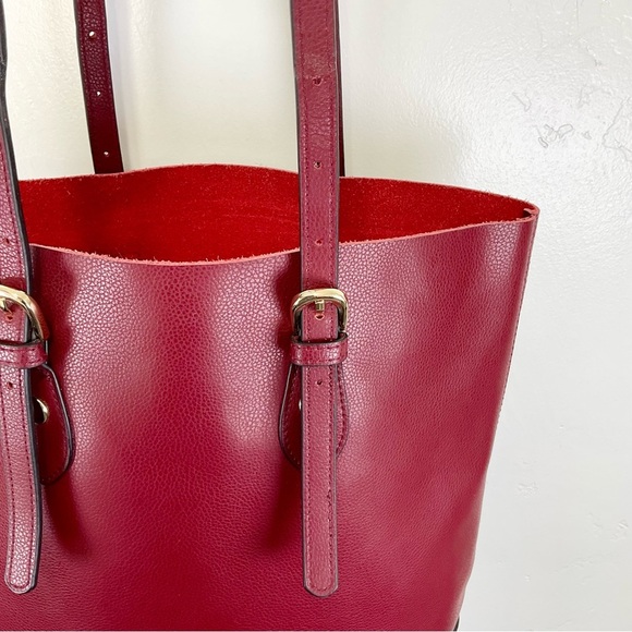 Burgundy Leather Bucket Bag with Adjustable Straps & Removable Lining EUC - Picture 3 of 11